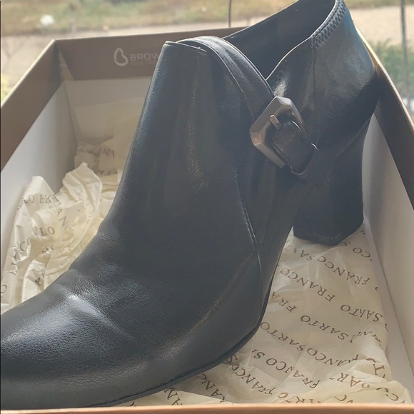 Shoes - Picture 3 of 3